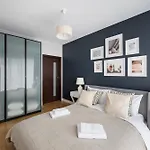 Apartament Metro Młynów Homely *