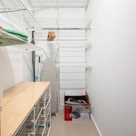 Appartement Metro Mlynow Homely By Bookinghost Warschau