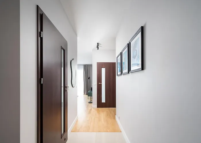 Metro Mlynow Homely By Bookinghost * Warsaw